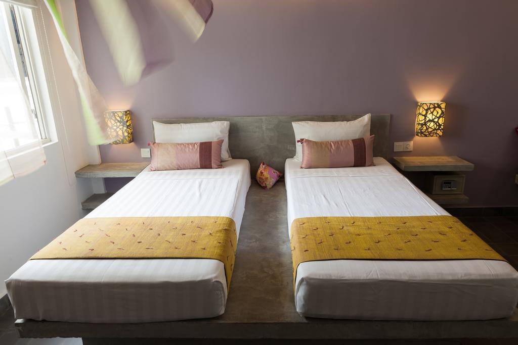 The 252 Hotel Пном Пен Екстериор снимка