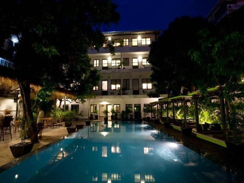 The 252 Hotel Пном Пен Екстериор снимка