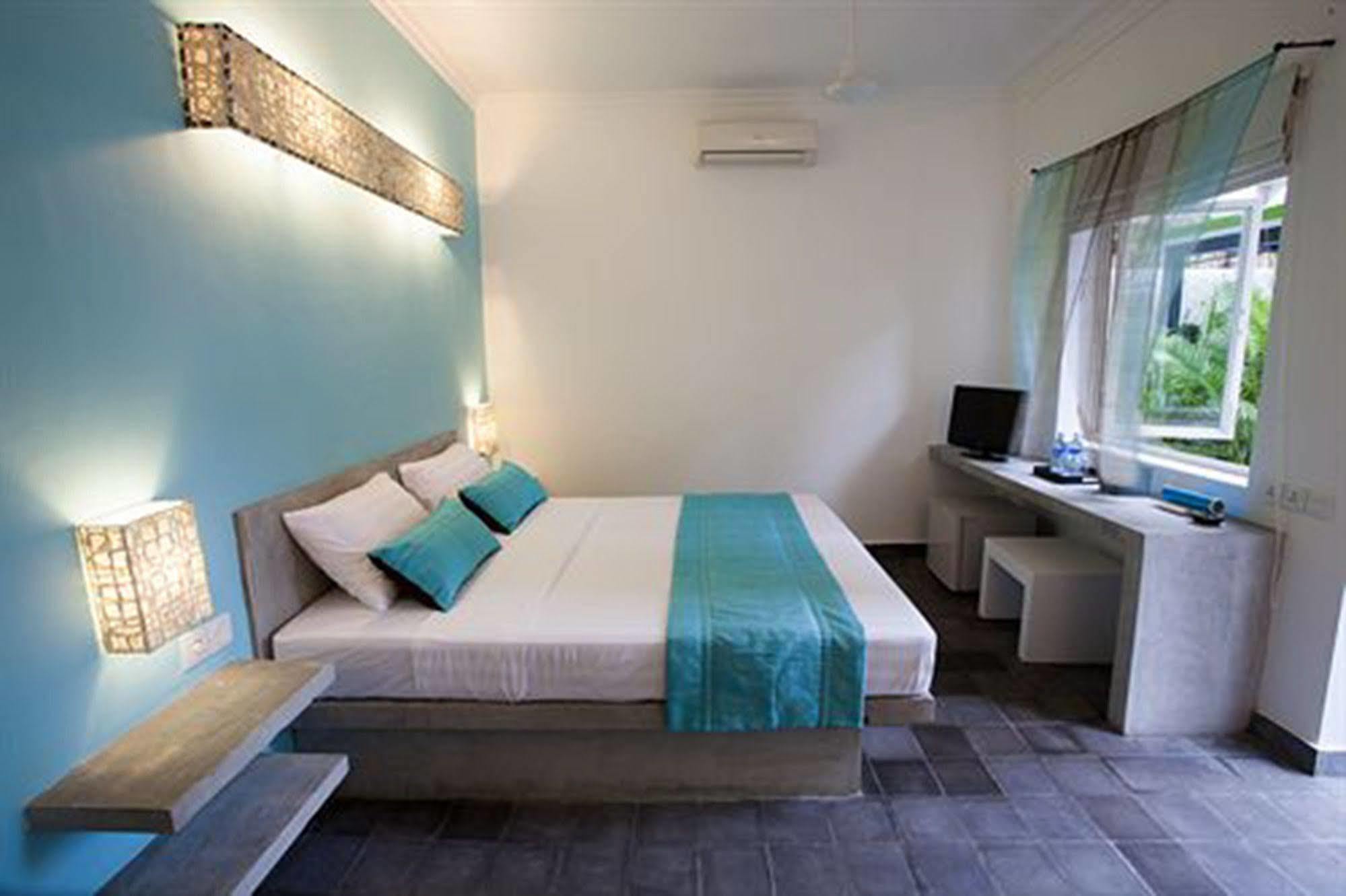 The 252 Hotel Пном Пен Екстериор снимка